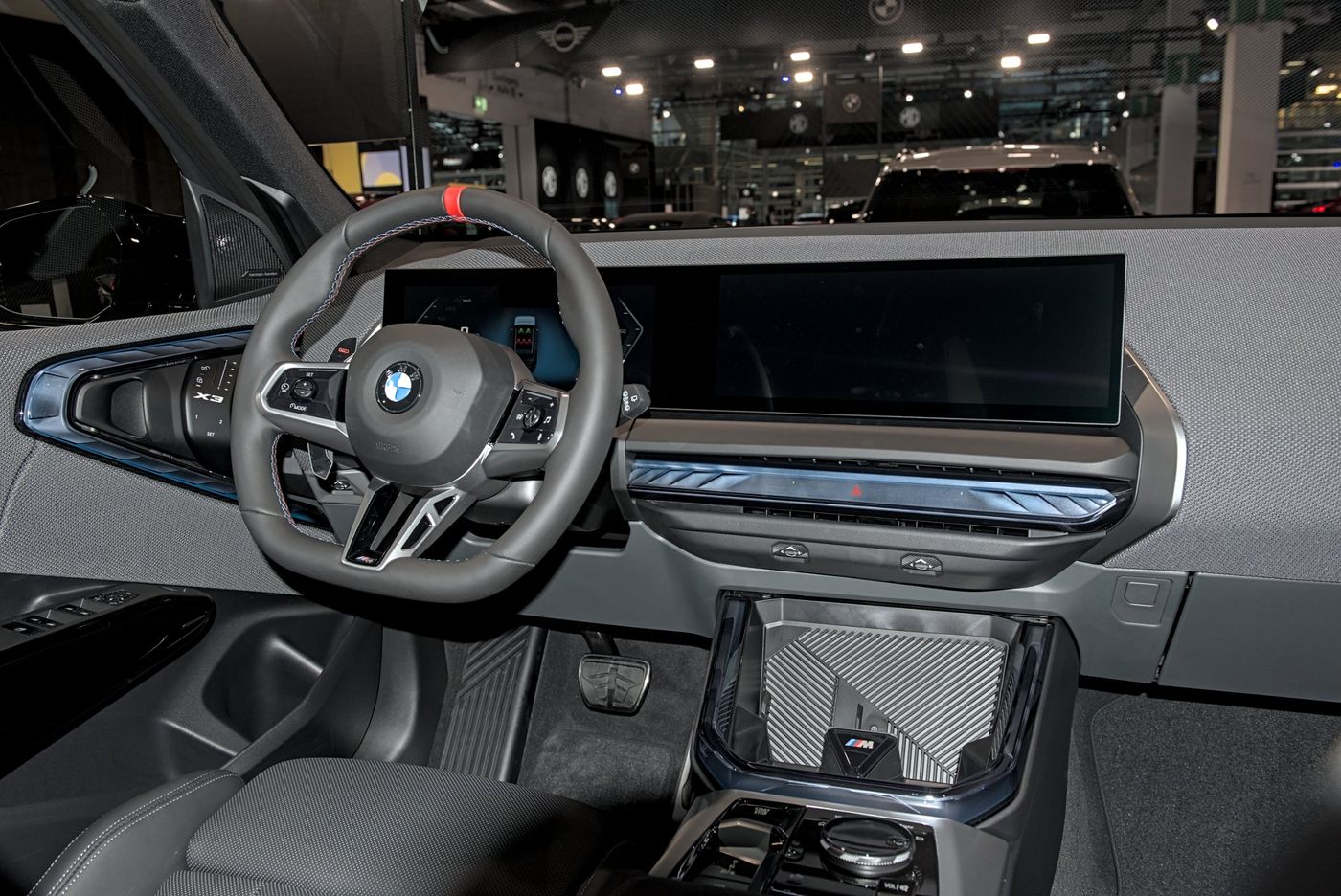 BMW X3, interni e plancia