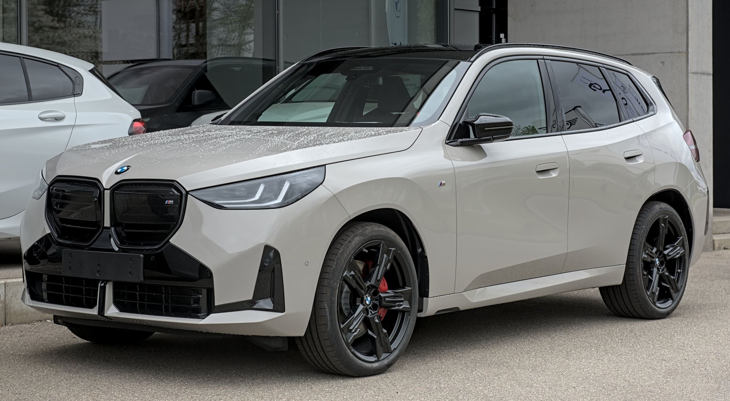 BMW X3, vista anteriore tre quarti